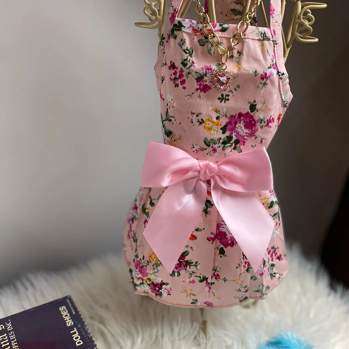 Pet Pink Floral Dress with Pink Bow for Small Cats and Dogs under 10 Lbs - Perfect Summer Wear for Your Furry Friend Cute Pet Small Dog Cat Clothes